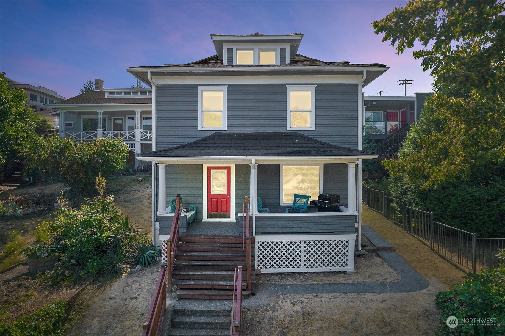 1908 S Yakima Avenue Property Photo