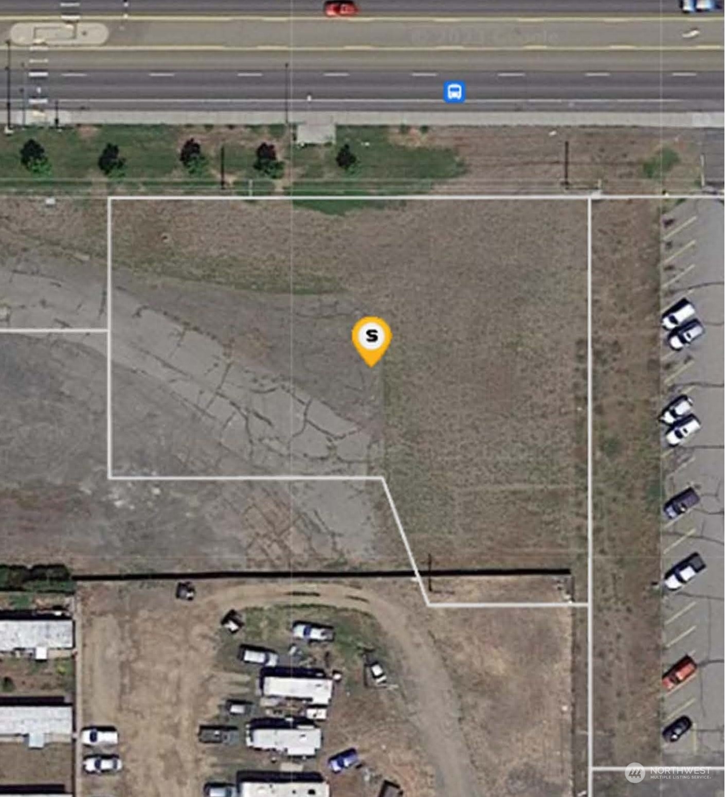 12431 W Sunset Highway Property Photo