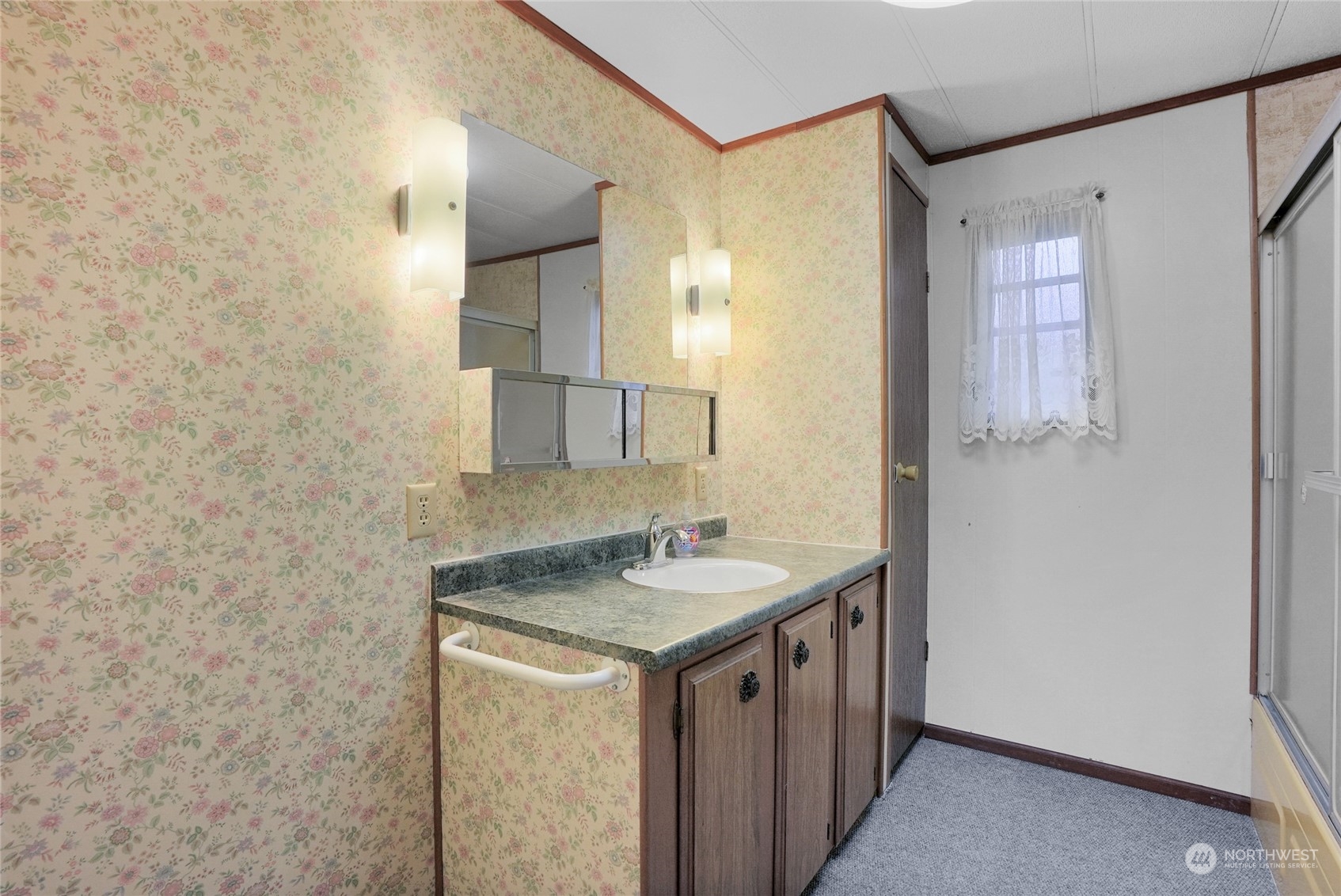 4425 Meridian Ave N #17 17 Property Photo 23