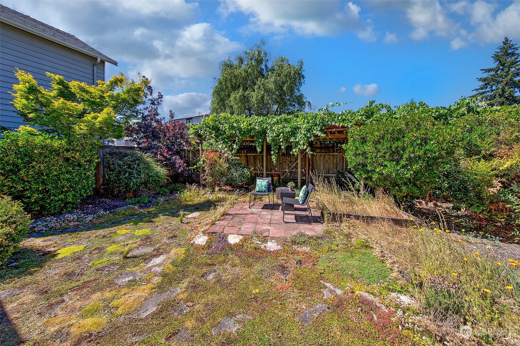 734 N 104th Street Property Photo 17
