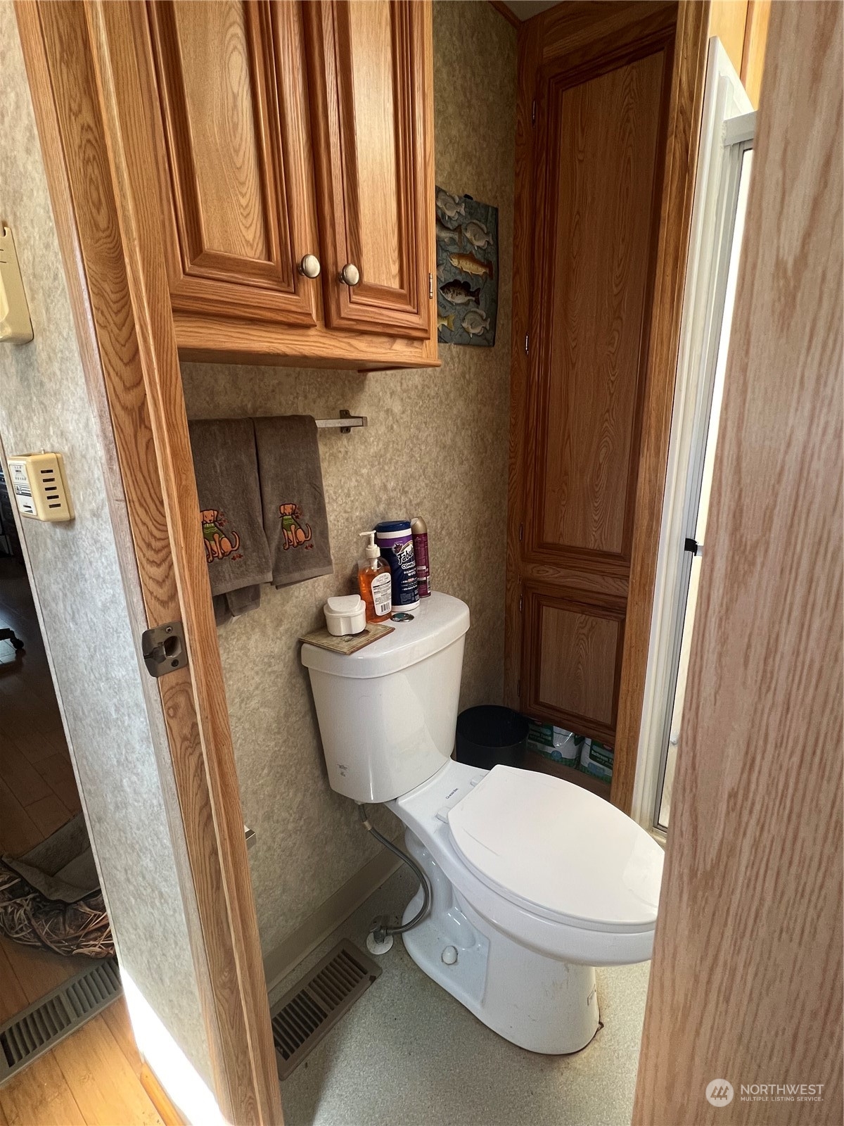 6006 Portal Way C Property Photo 15