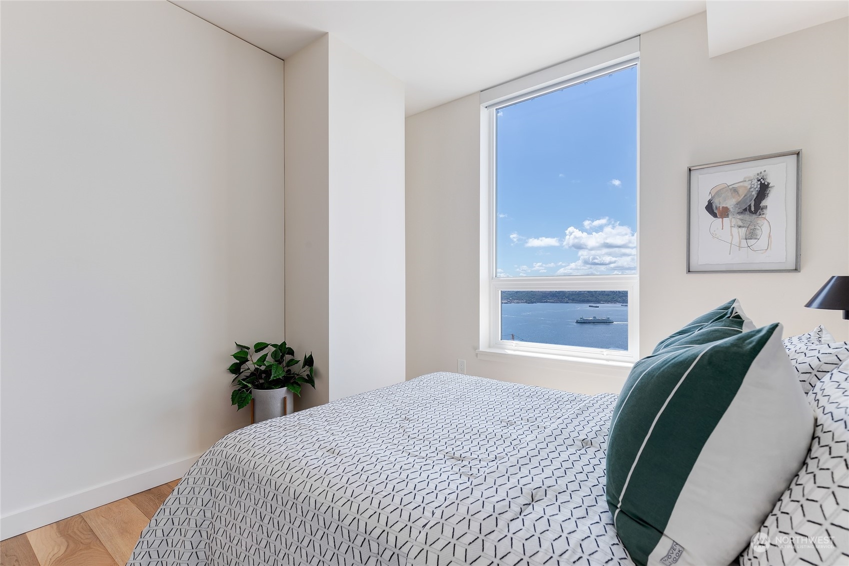 121 Stewart Street 2207 Property Photo 15