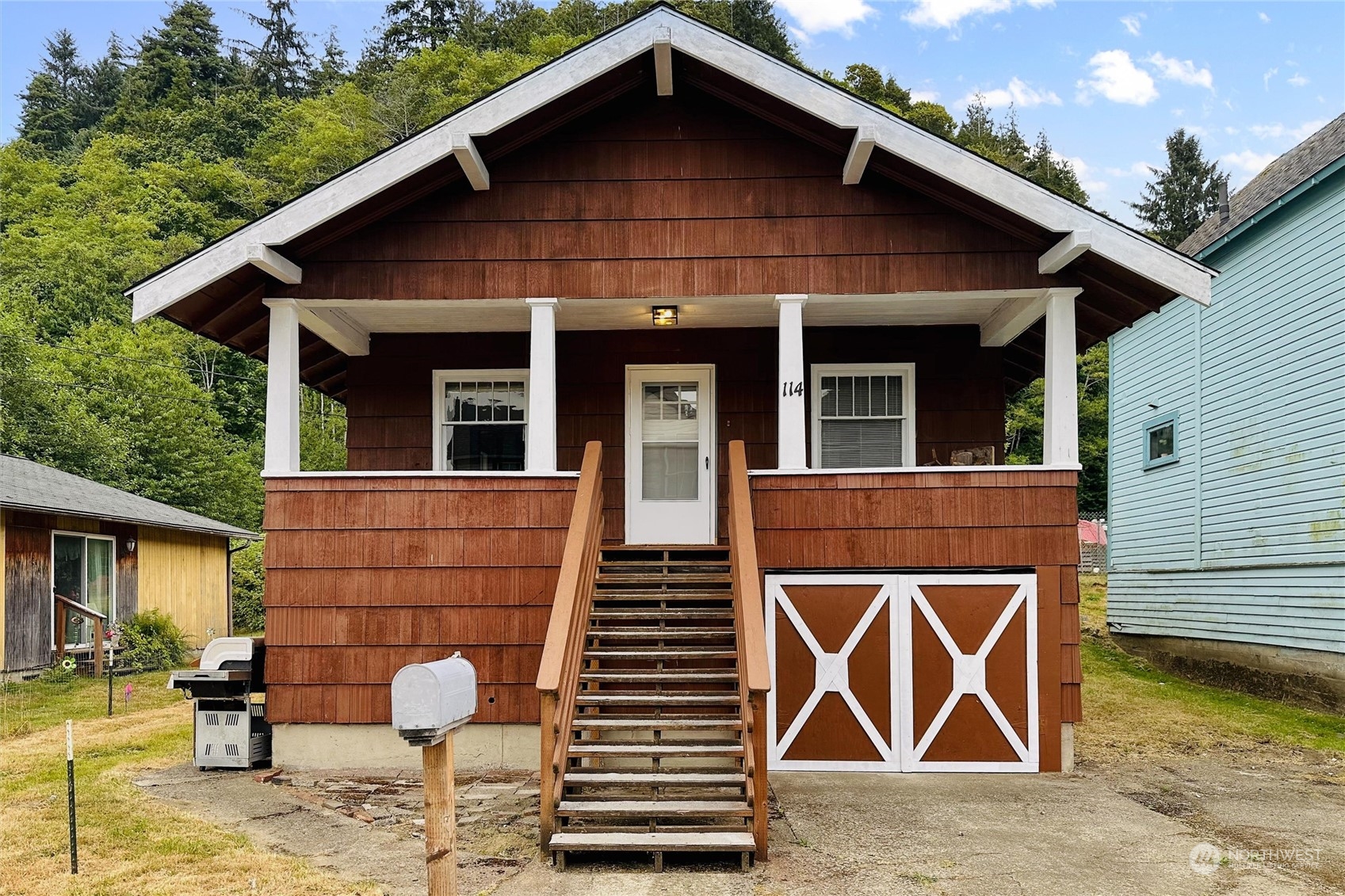 114 Cottage Way Property Photo 1