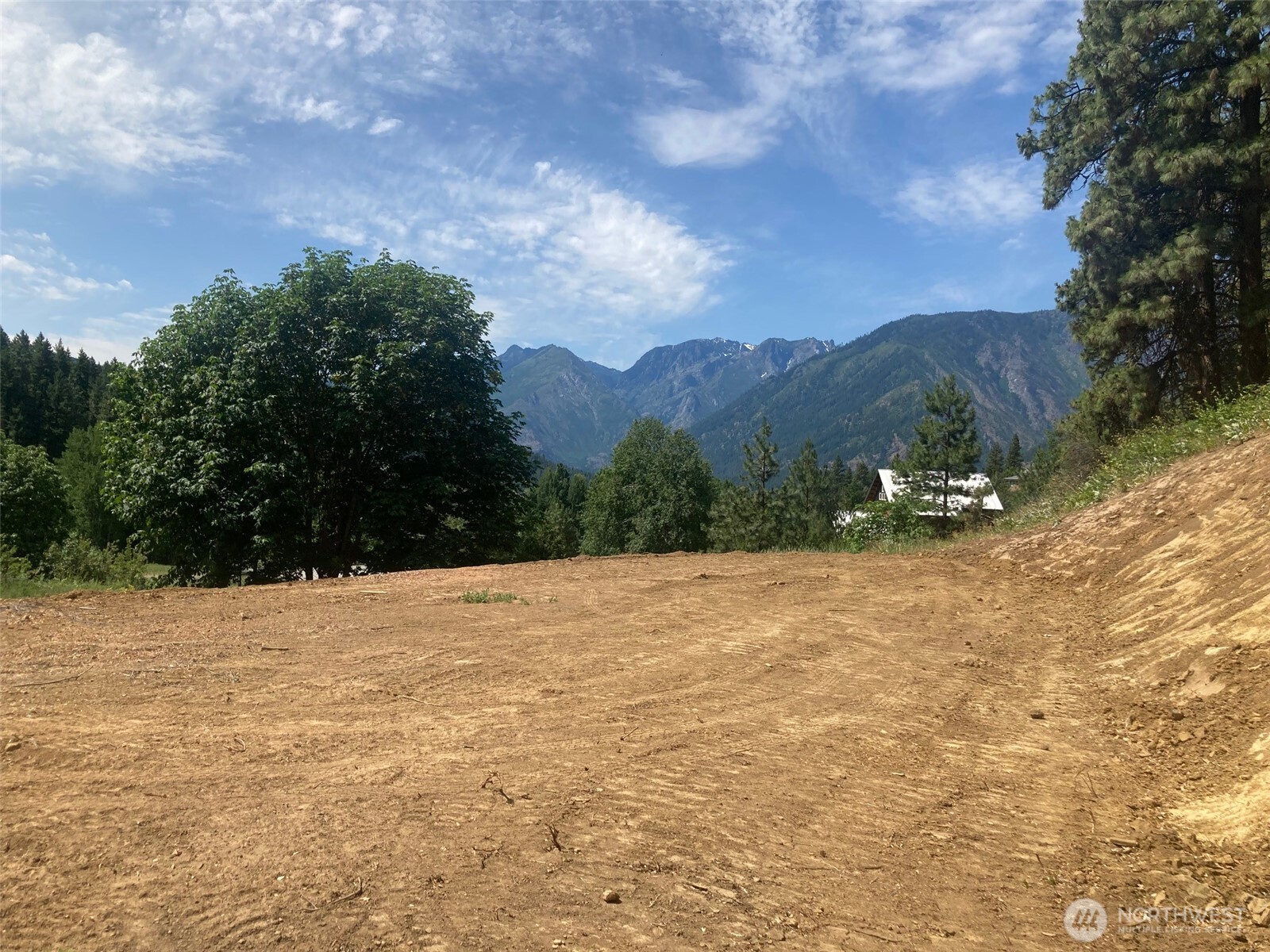 10690 Fox Road Property Photo 18
