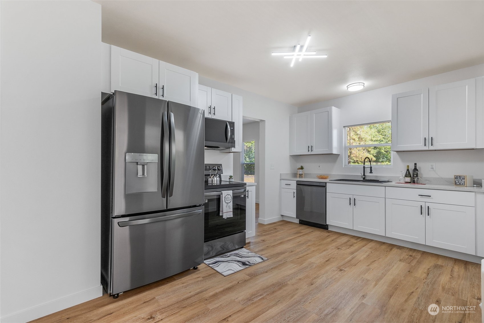514 Hendricks Street Property Photo 3
