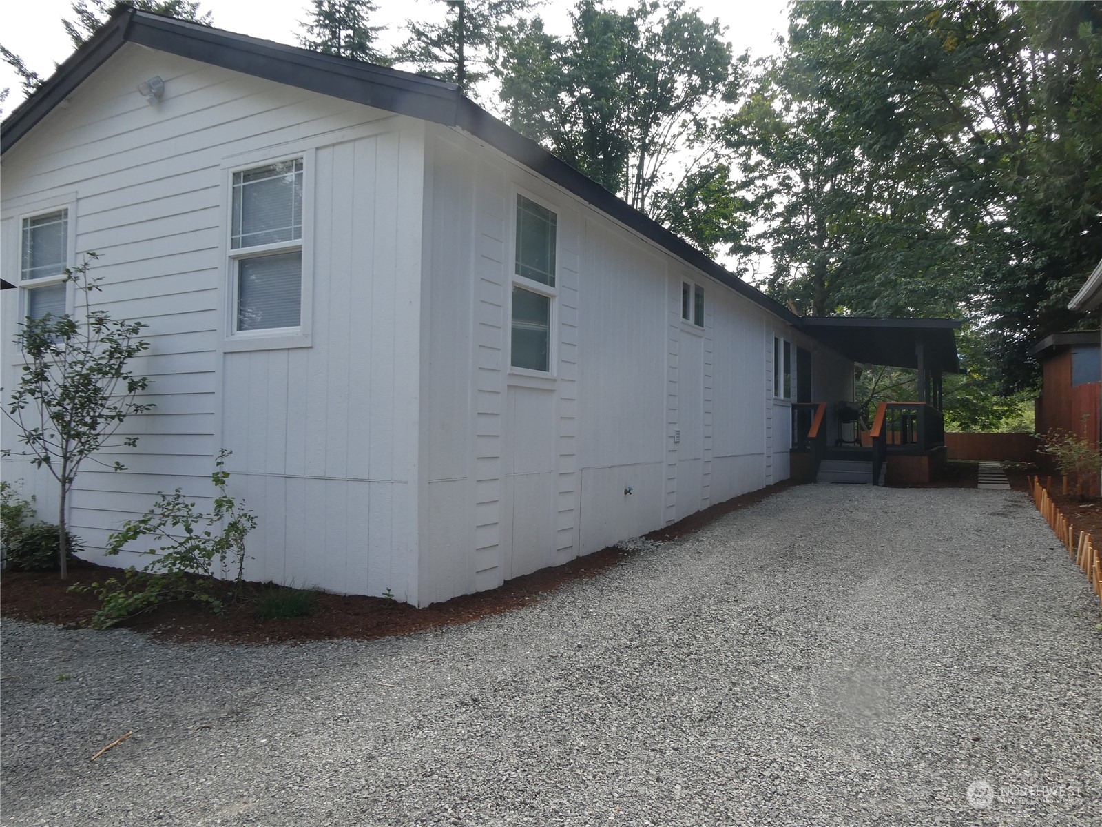 36010 Highway 2 7
