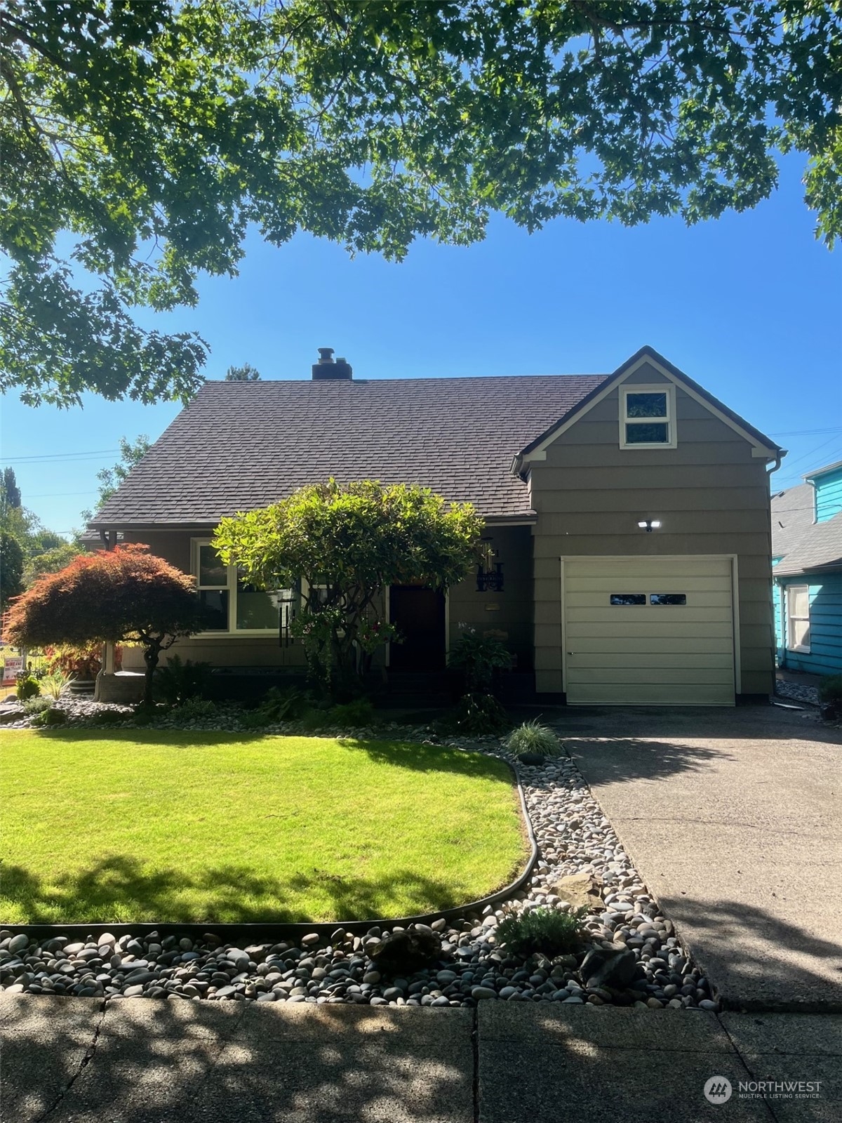571 26th Avenue Property Photo 1