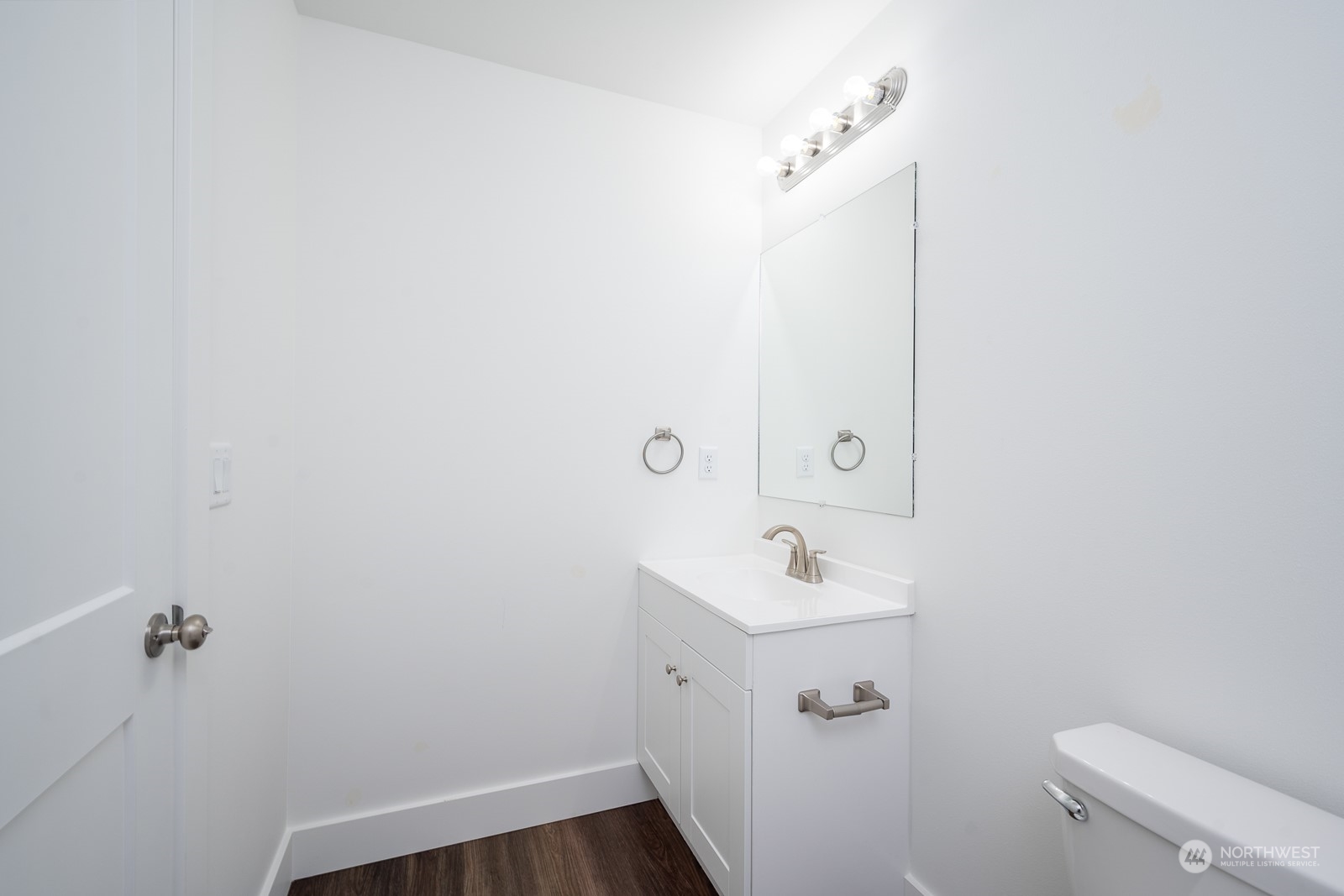 601 603 S Pine Avenue Property Photo 34
