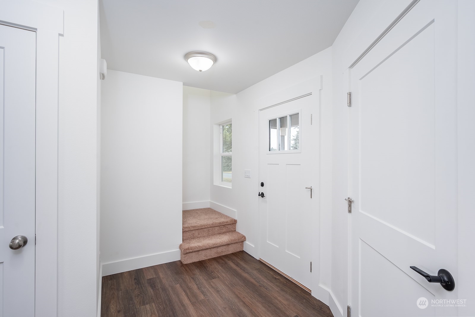 513 515 S Pine Avenue Property Photo 25