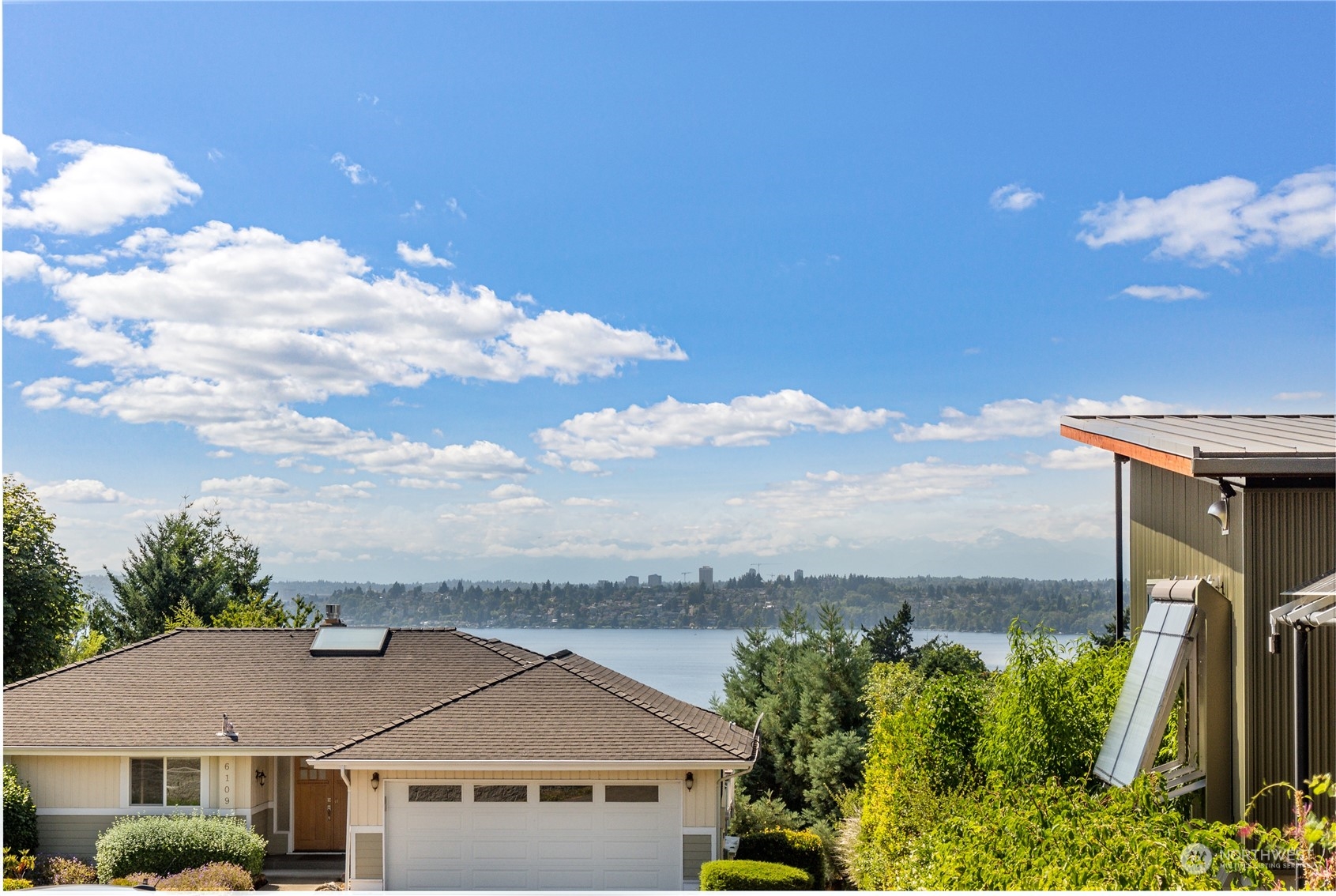 6109 108th Avenue Property Photo 1