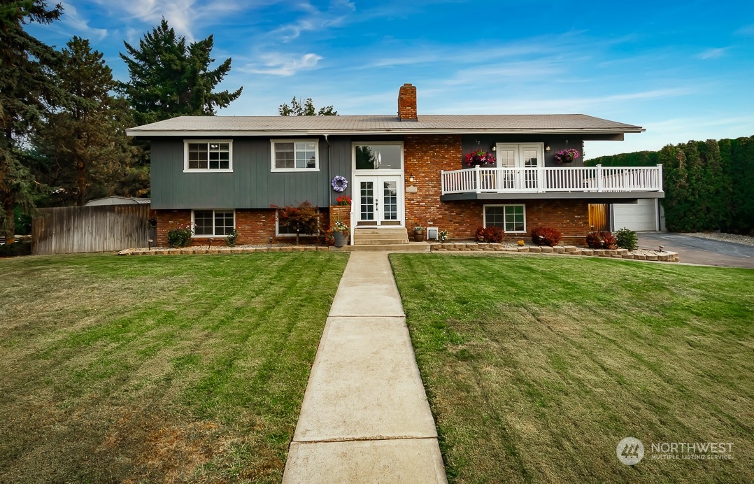 1204 N Vista Road Property Photo