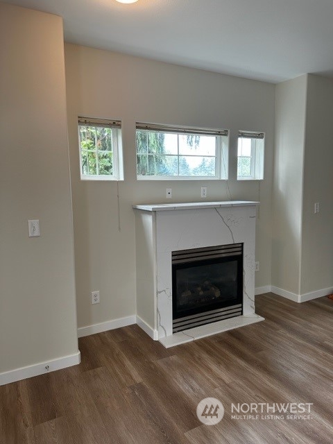 1940 S 240th Street Property Photo 8