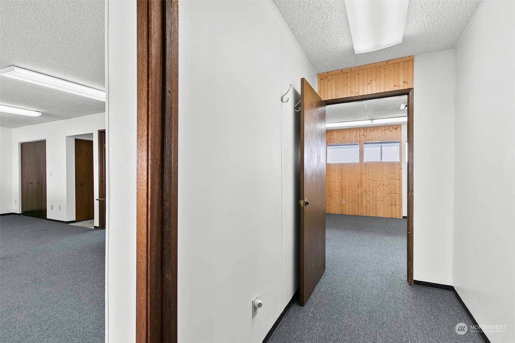 2612 Pacific Highway A2 Property Photo 11