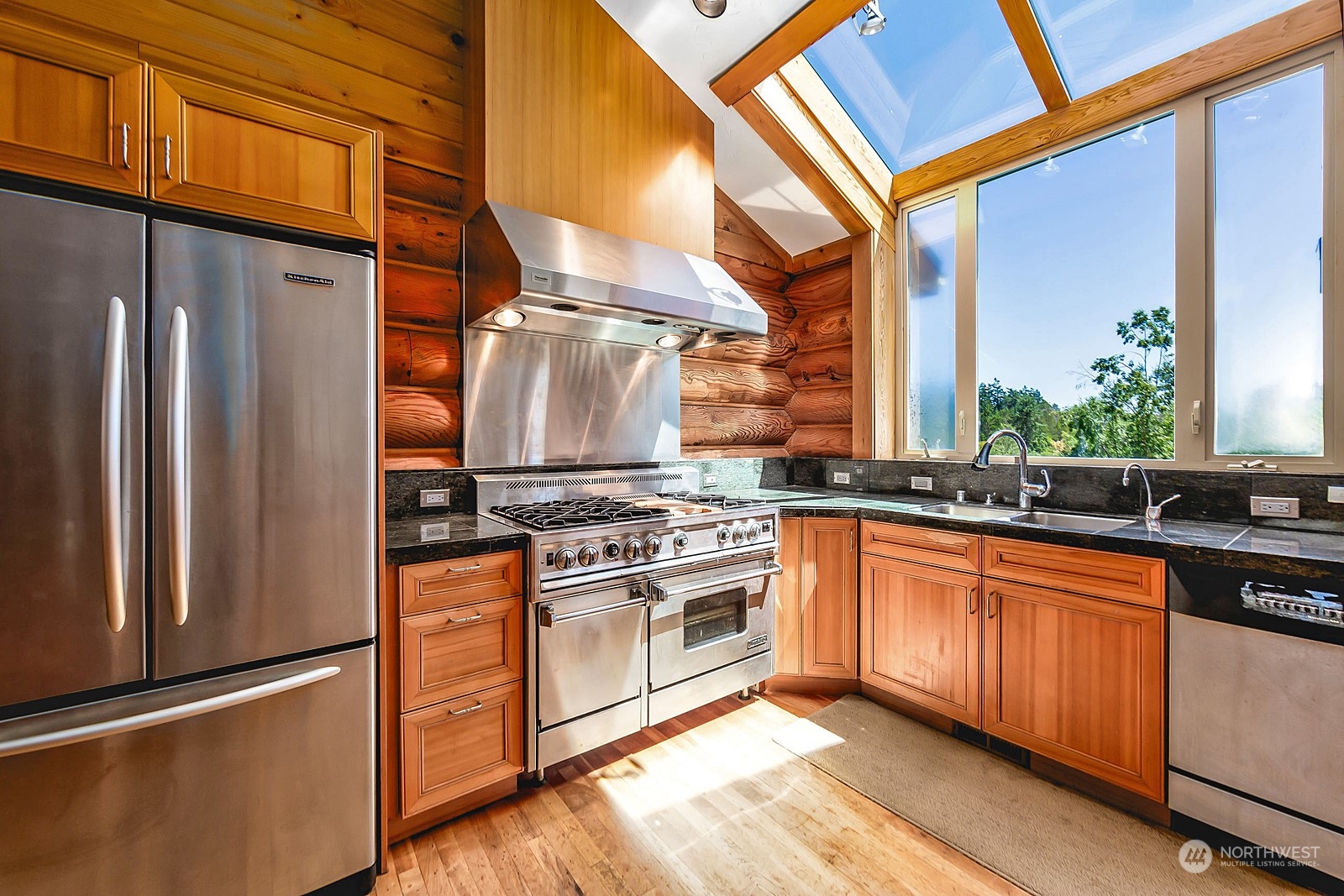 1738 Lampard Road Property Photo 7