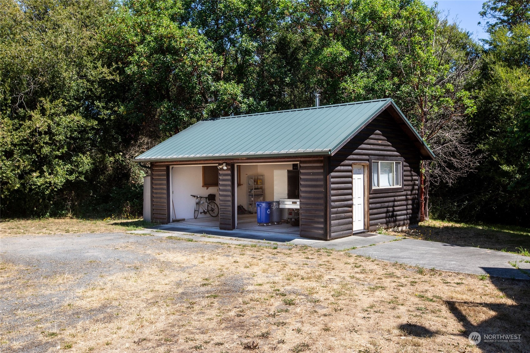 1738 Lampard Road Property Photo 29