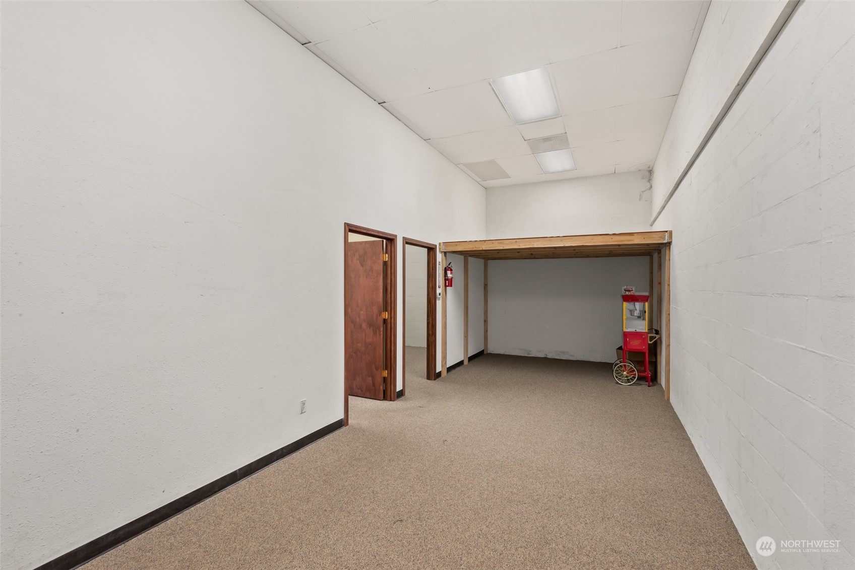 400 E Wishkah Street Property Photo 24