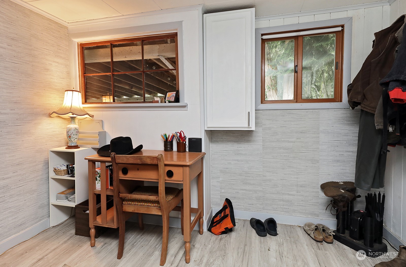 321 Edgecliff Drive Property Photo 18