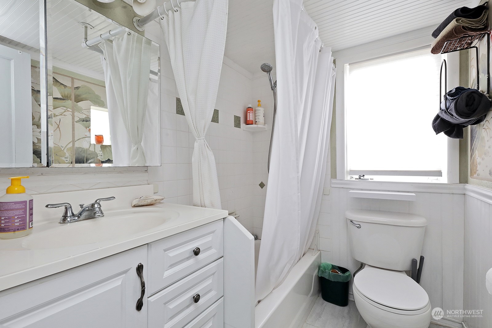 321 Edgecliff Drive Property Photo 20