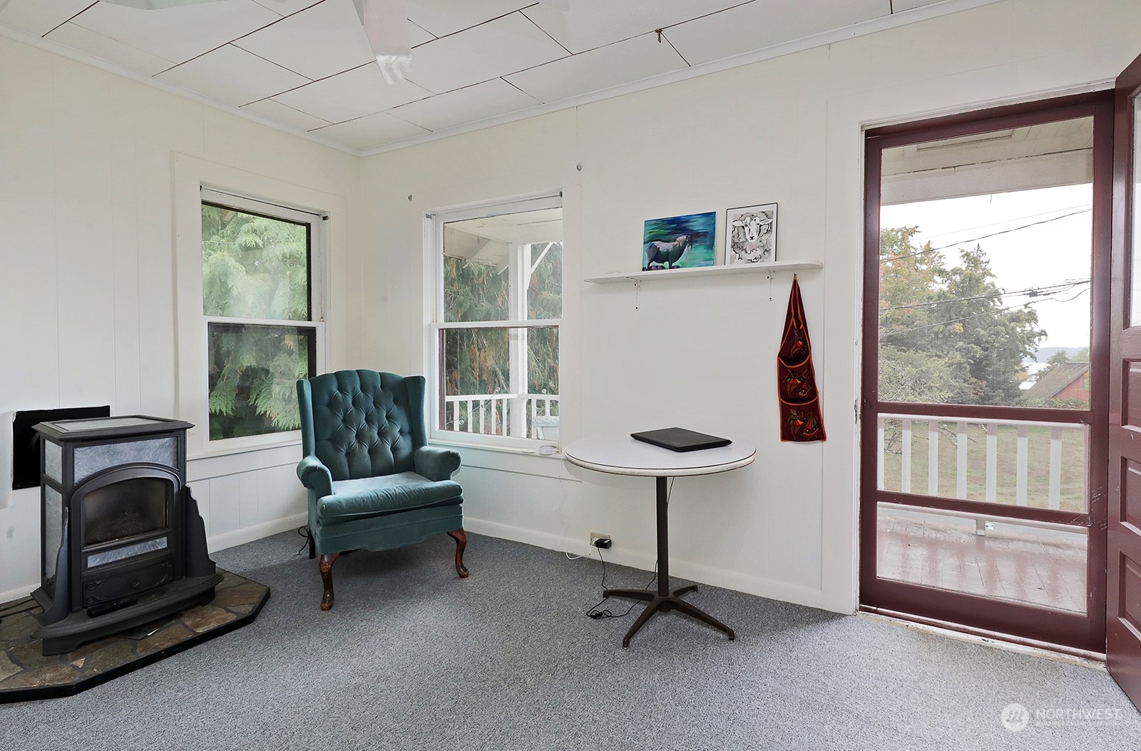 321 Edgecliff Drive Property Photo 28