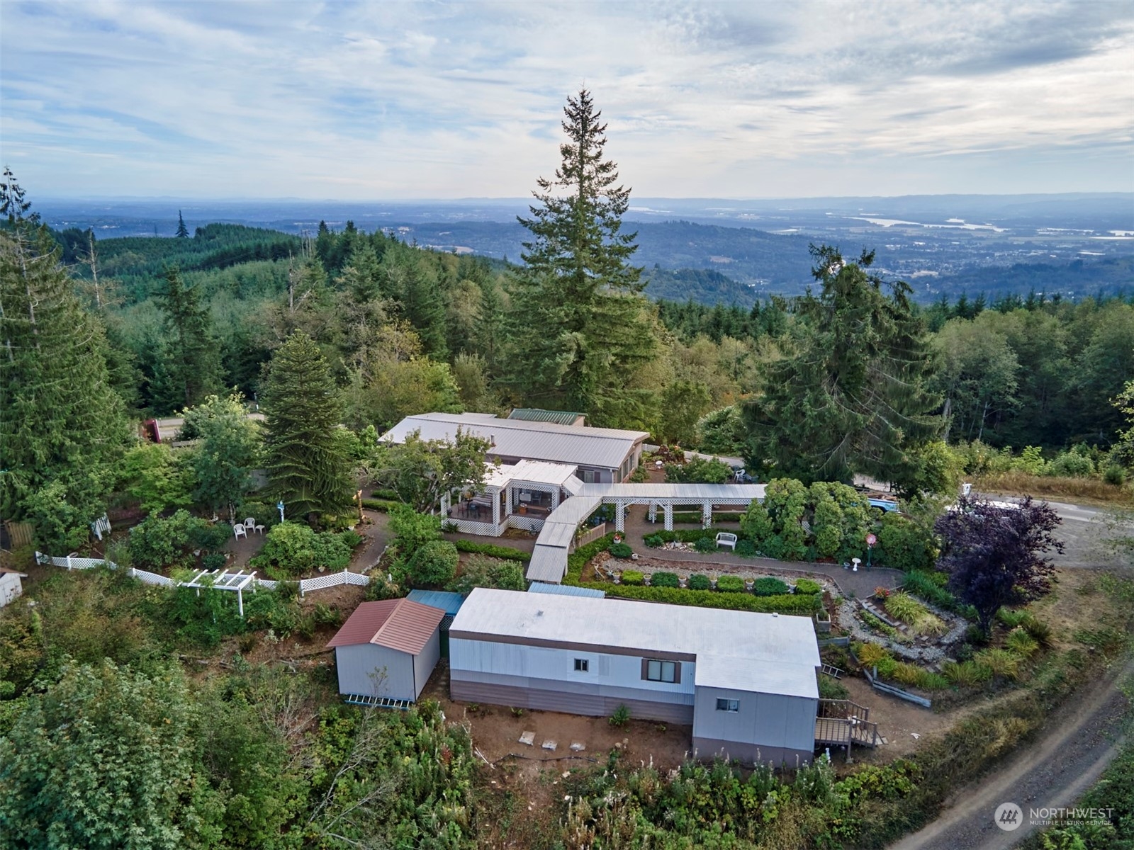 340 Woodland Heights Road Property Photo