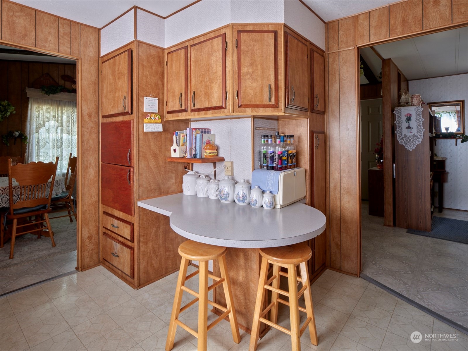 340 Woodland Heights Road Property Photo 9