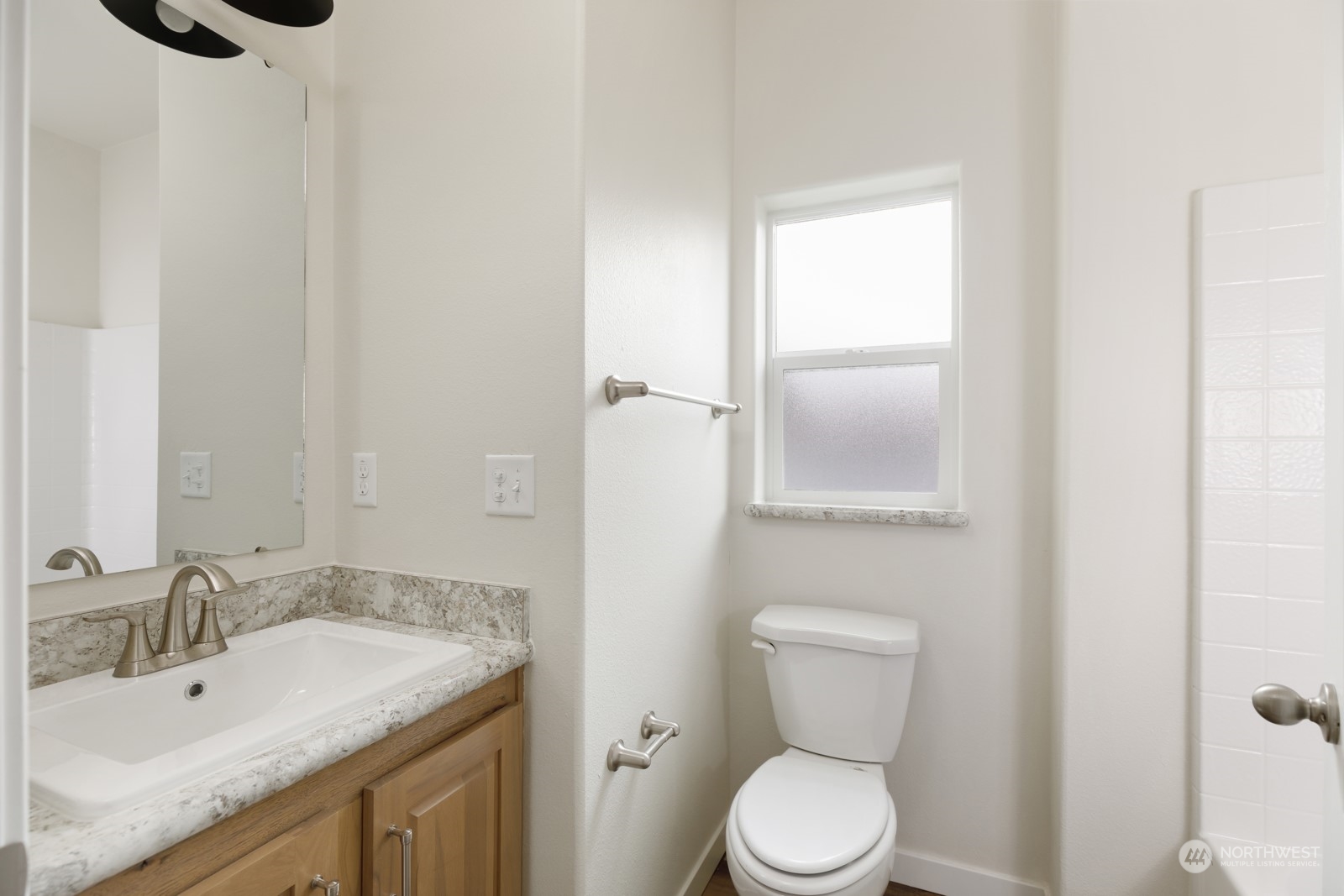 2611 S 288th Street 6 Property Photo 9