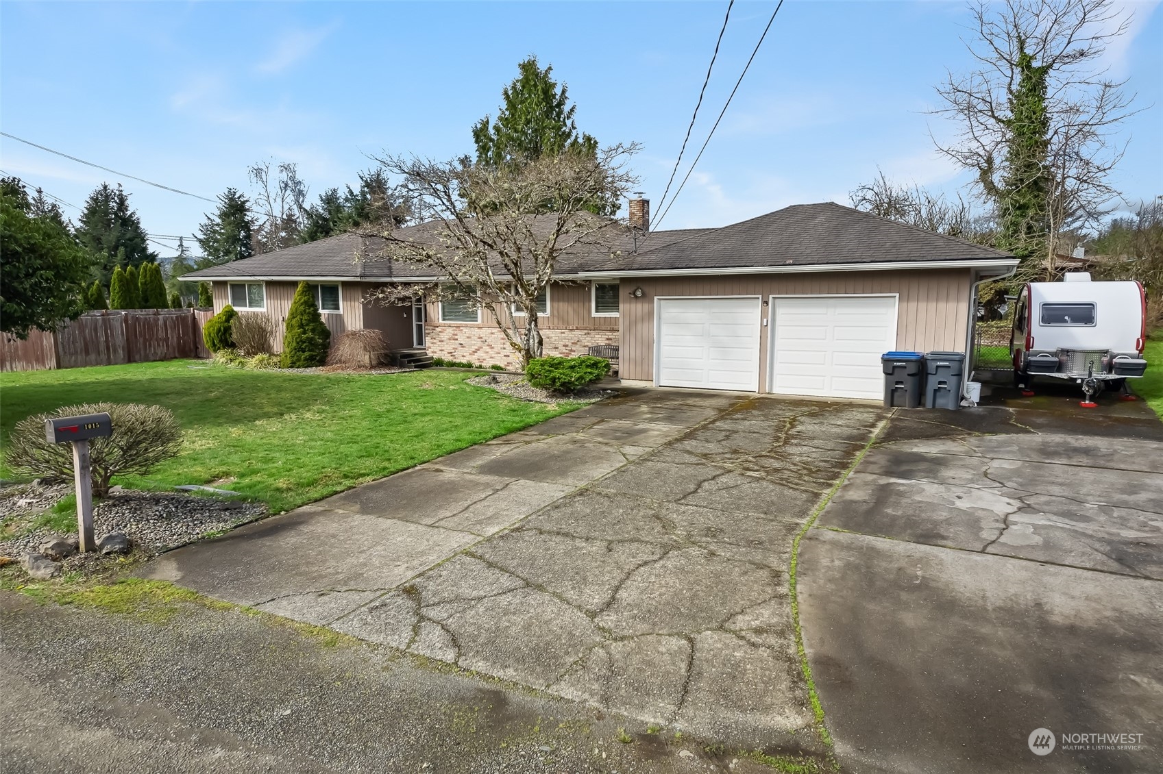 1015 Hill Road Property Photo