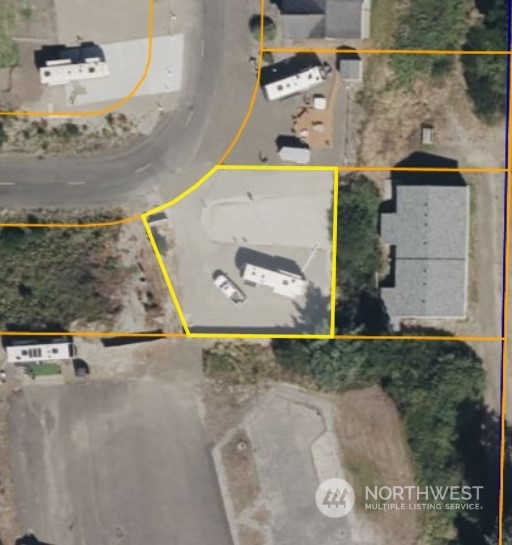 31710 J Place Property Photo 15