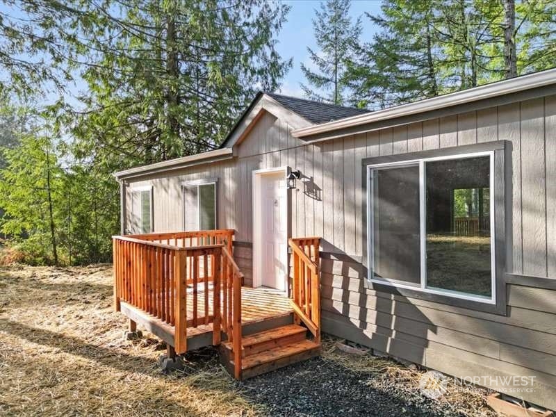 670 E Wilson Way Property Photo 3