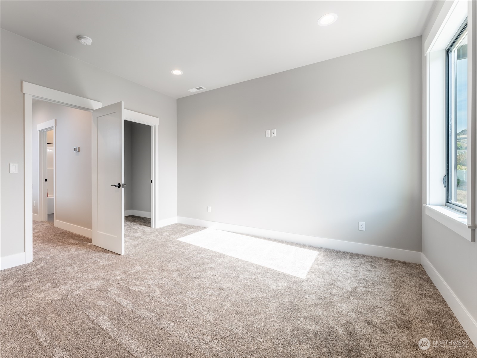 126 Chadwick St Property Photo 36