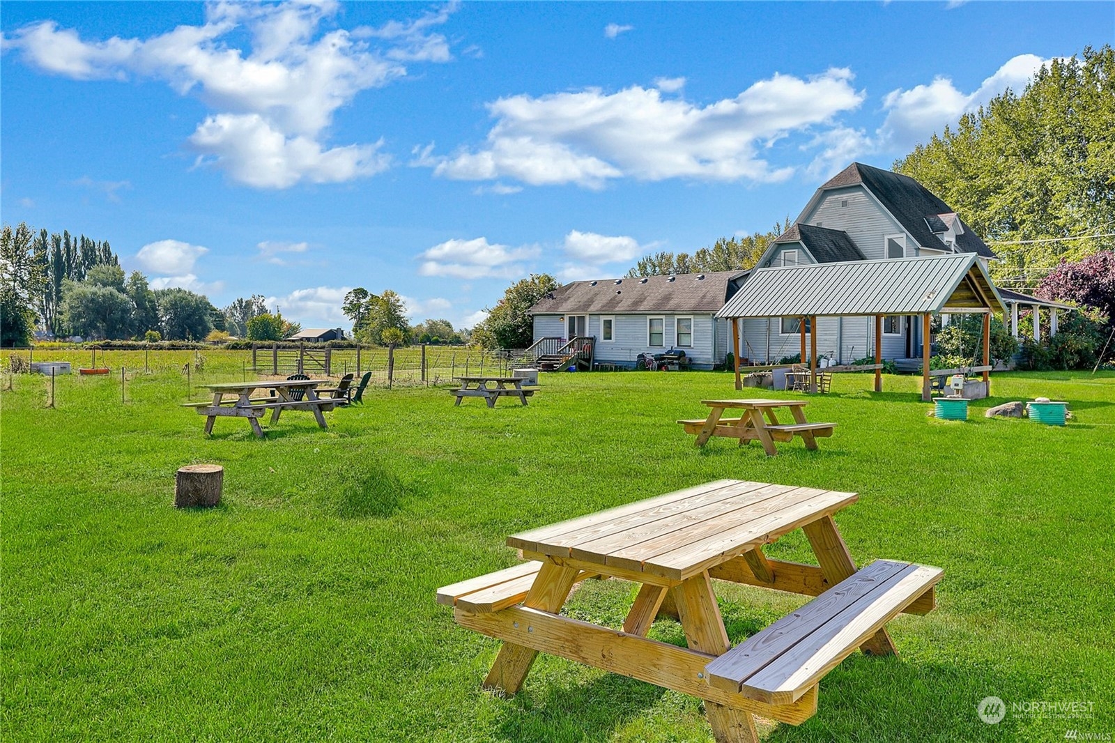 15115 Bow Hill Road Property Photo 6