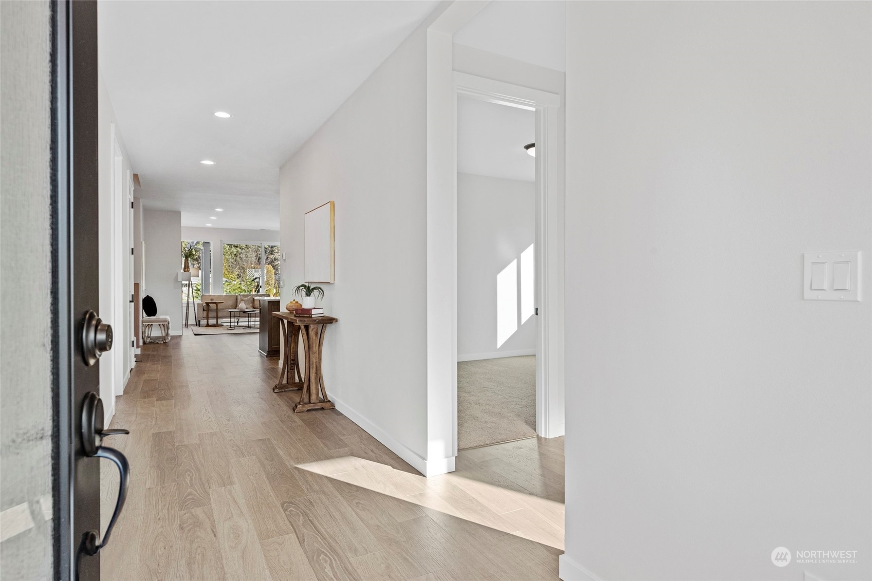 14201 56th Avenue Ct Property Photo 2