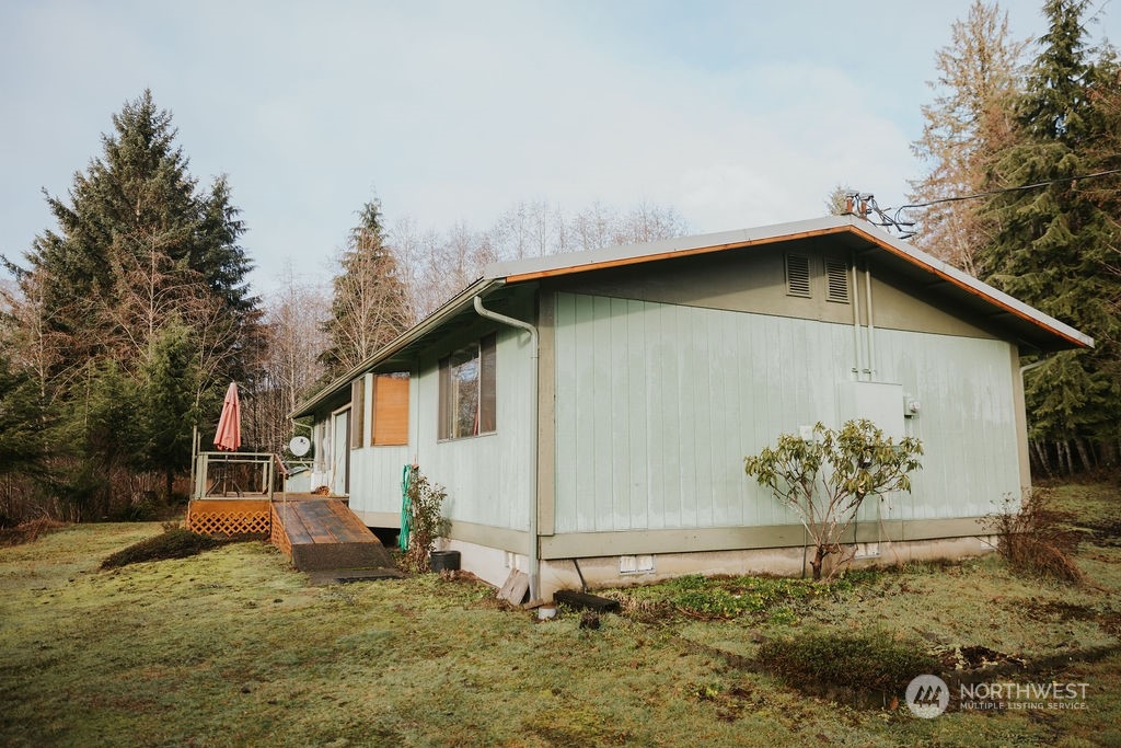 3142 Undie Road Property Photo 4