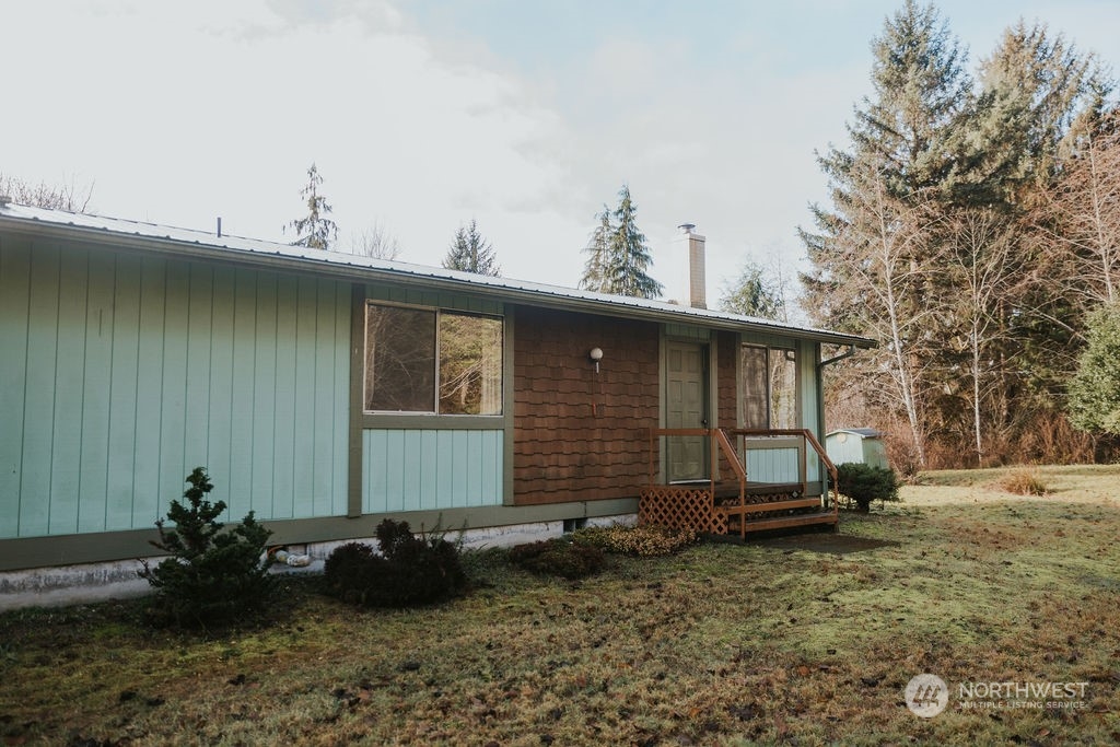 3142 Undie Road Property Photo 5