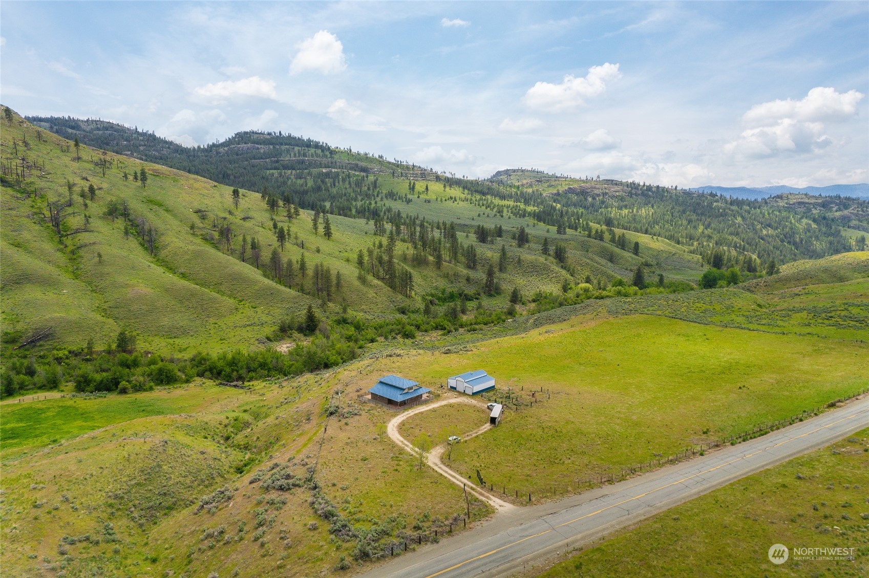 734 Tunk Creek Rd. Property Photo 1