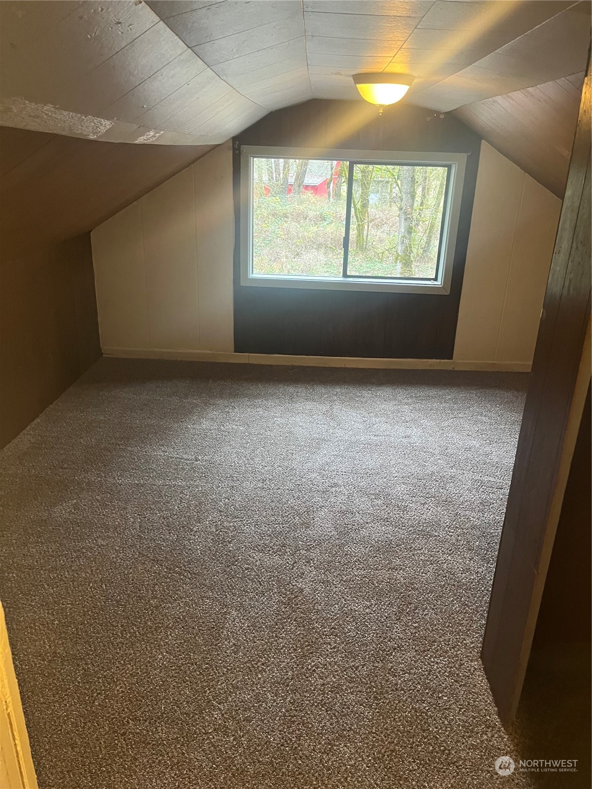 5945 Ivan Way Property Photo 10