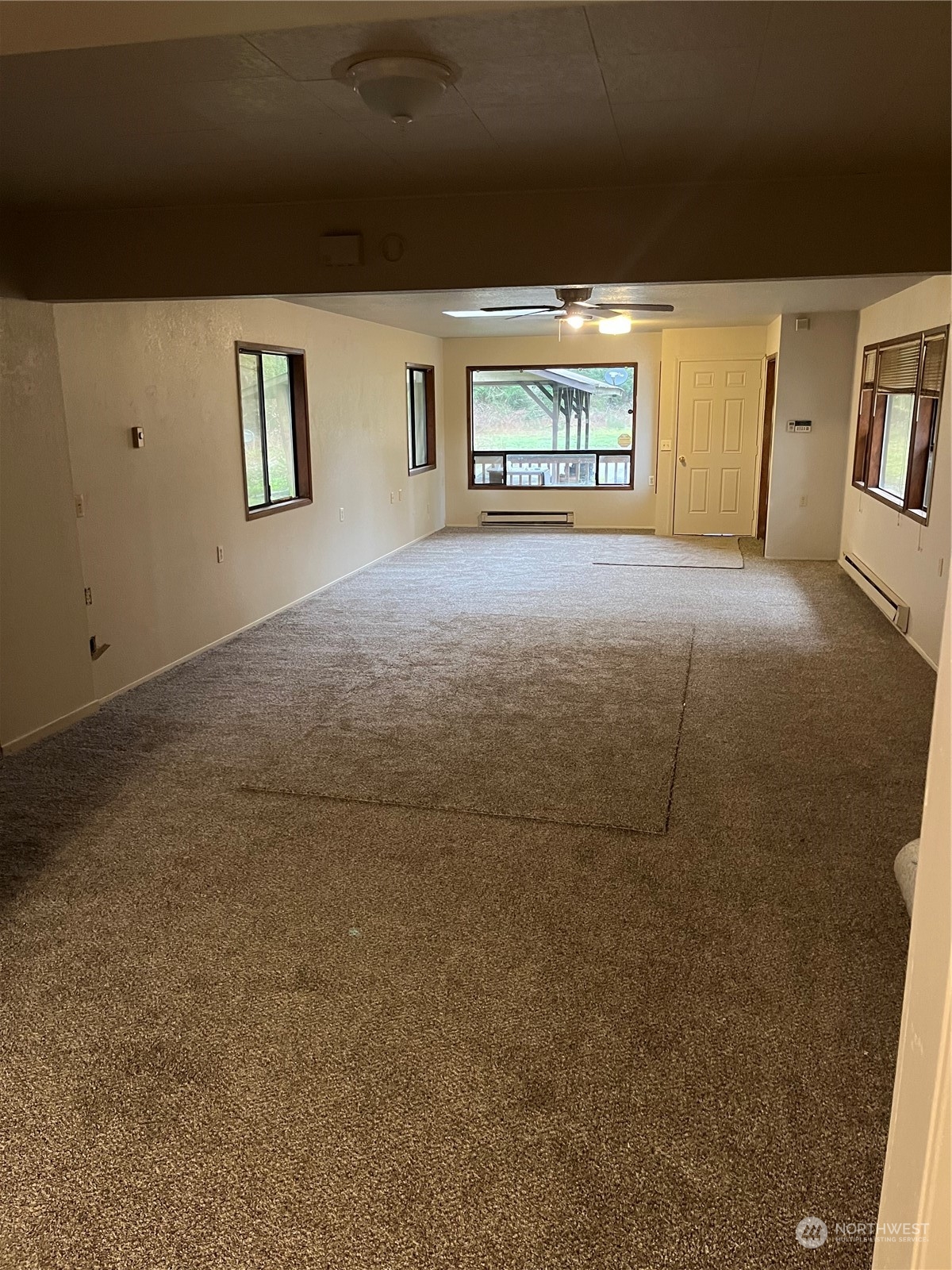 5945 Ivan Way Property Photo 11