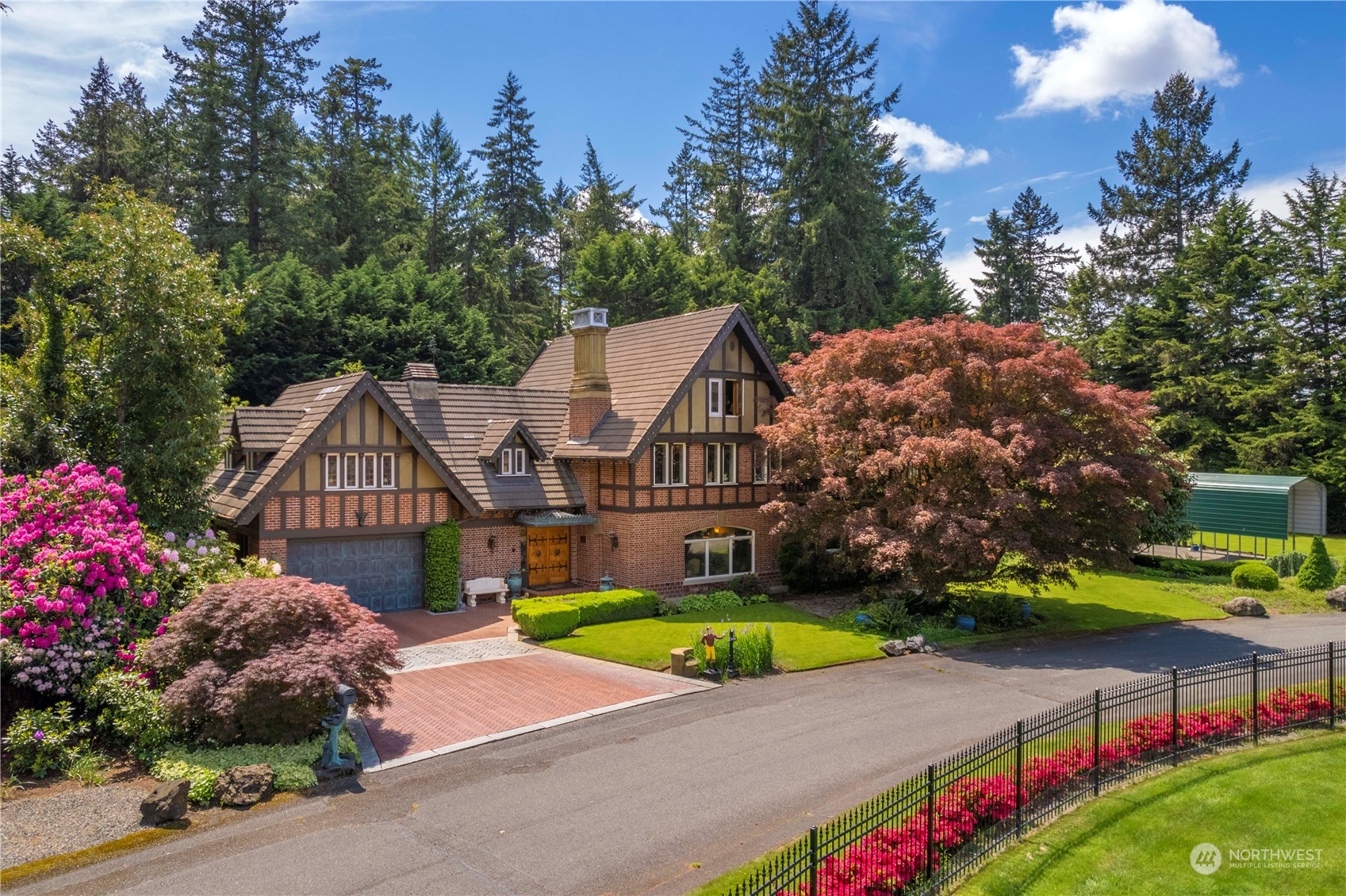 4 Thornewood Lane Property Photo