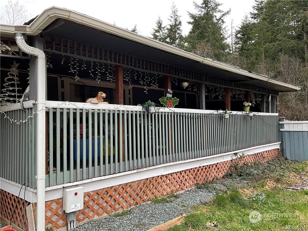 506 Nw Crosby Avenue Property Photo 1