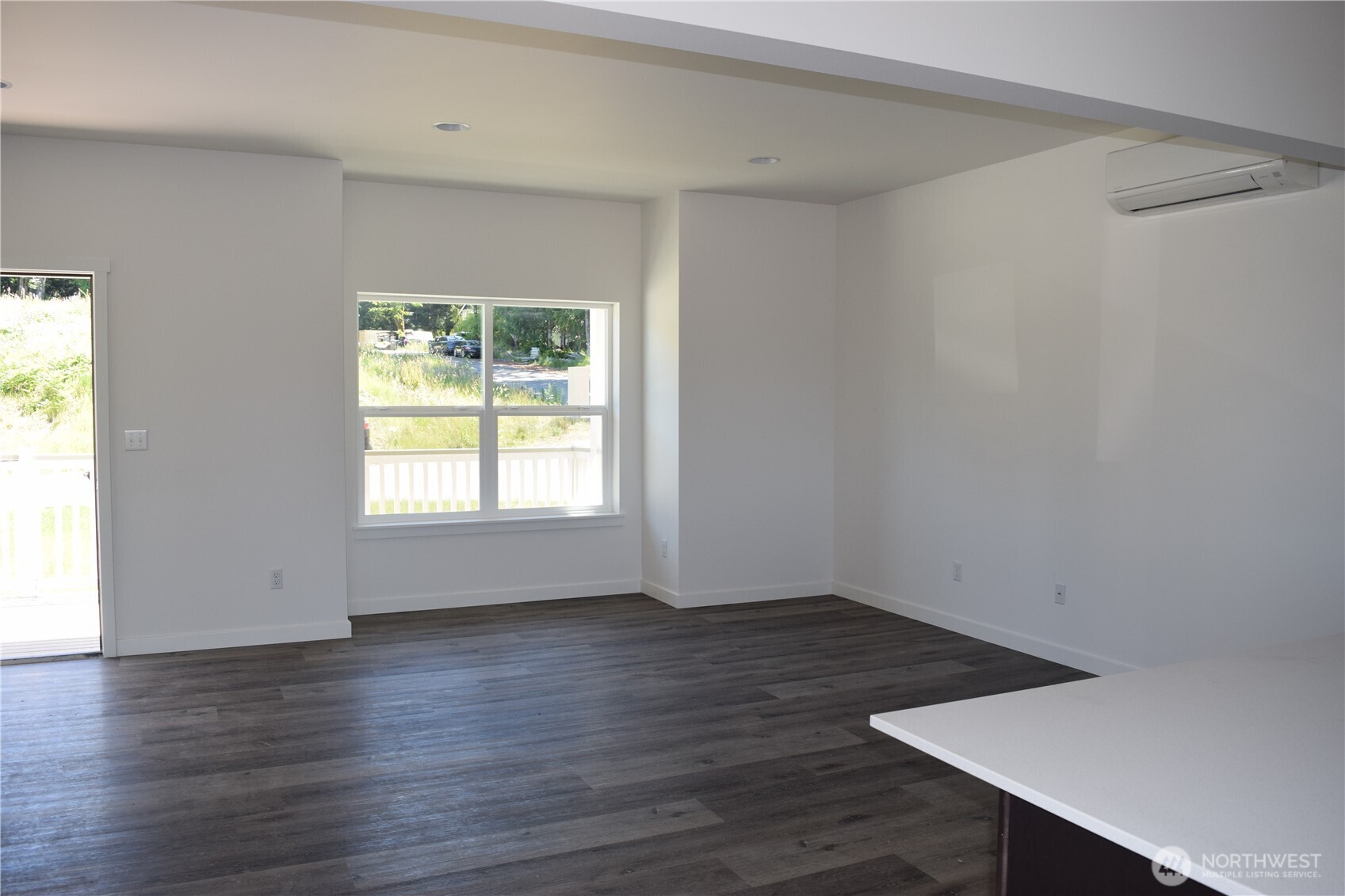 6997 E Bullseye Street Property Photo 3