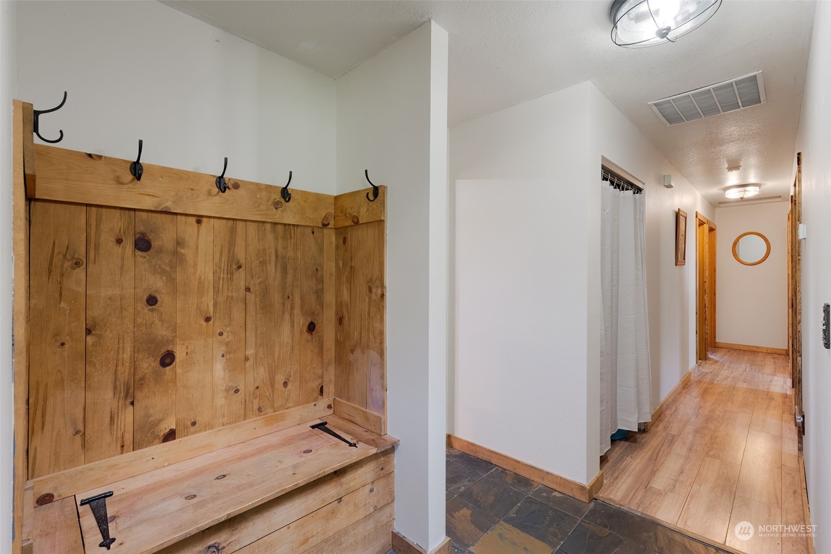 2334 Wren Drive Property Photo 6