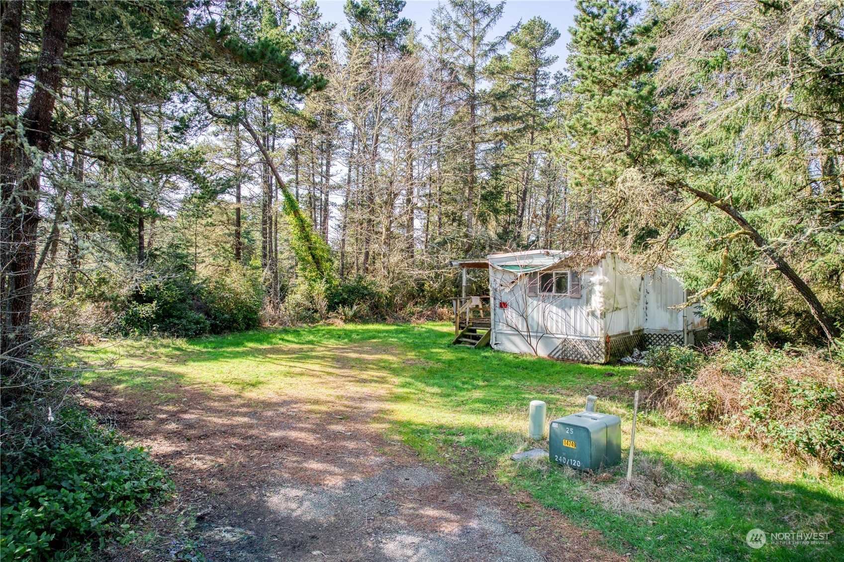 24007 V Ln Lane Property Photo 3