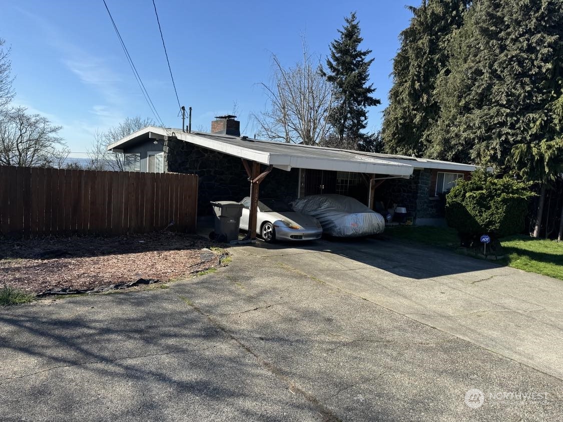 6829 S Langston Road Property Photo 3