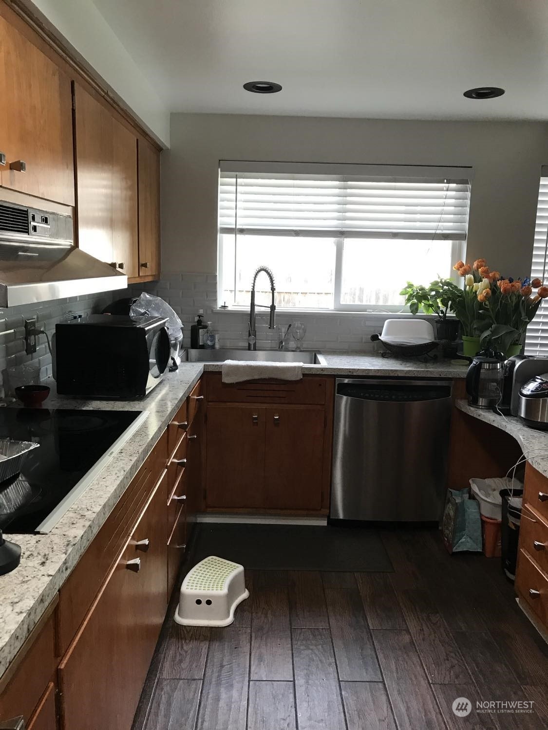 6829 S Langston Road Property Photo 6