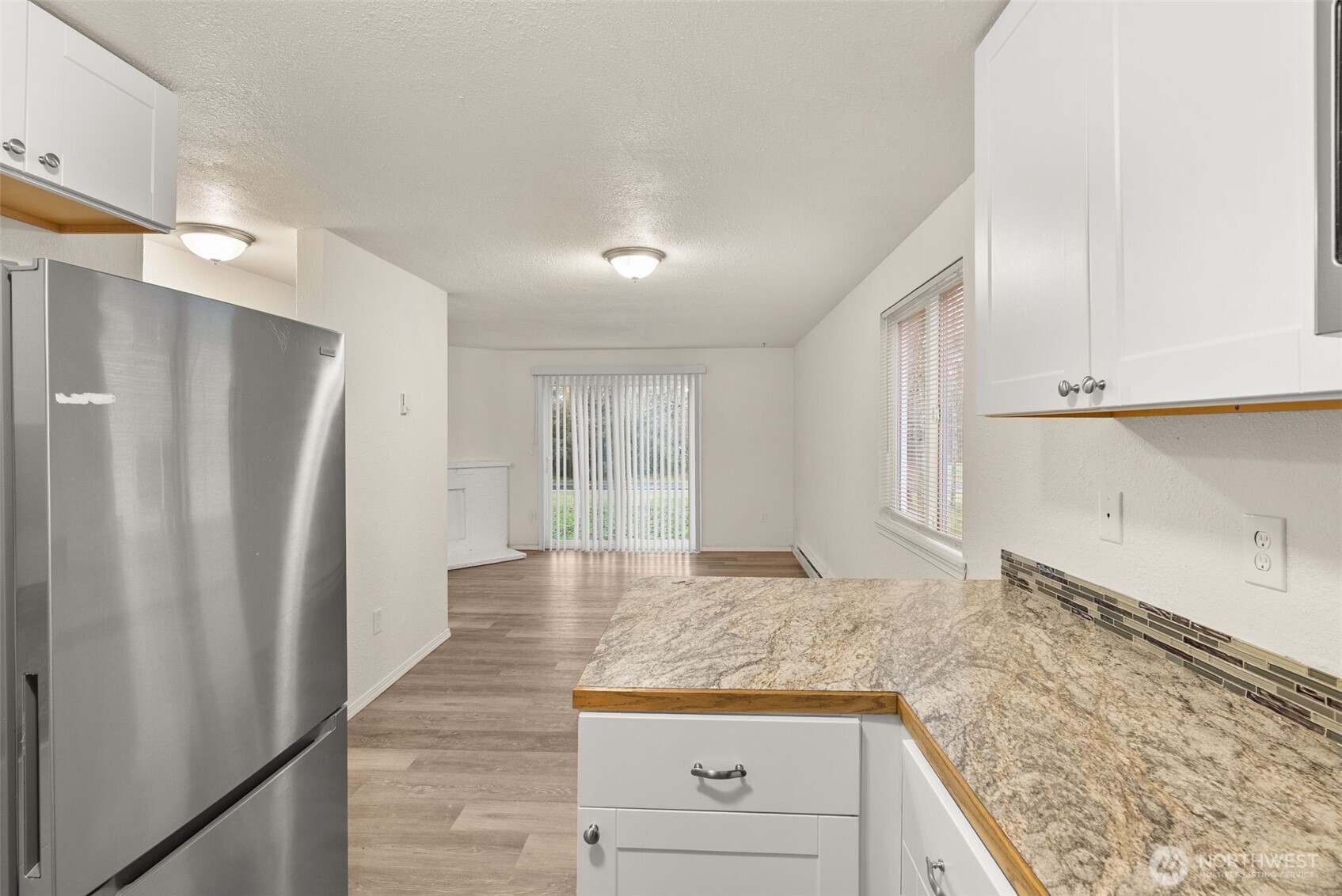 665 Sunset Avenue Property Photo 11