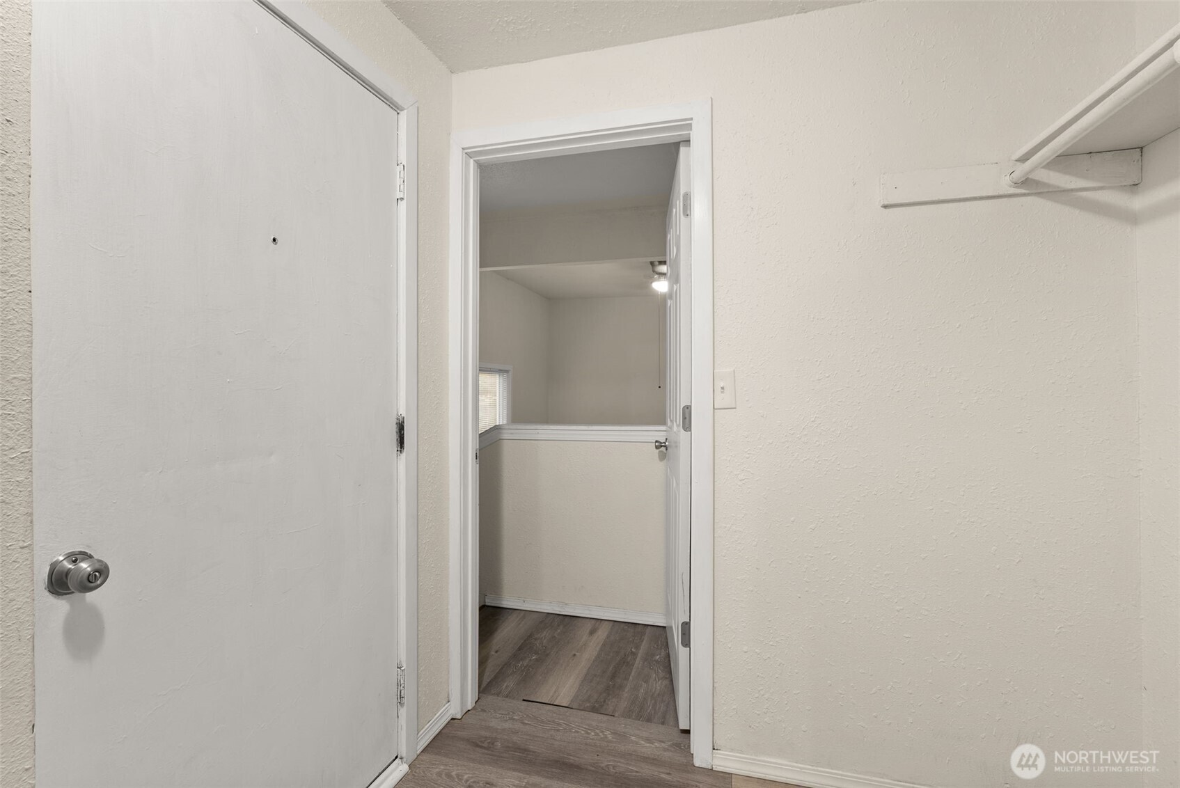 665 Sunset Avenue Property Photo 12