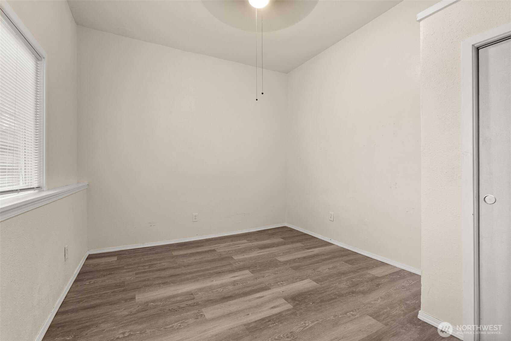 665 Sunset Avenue Property Photo 22