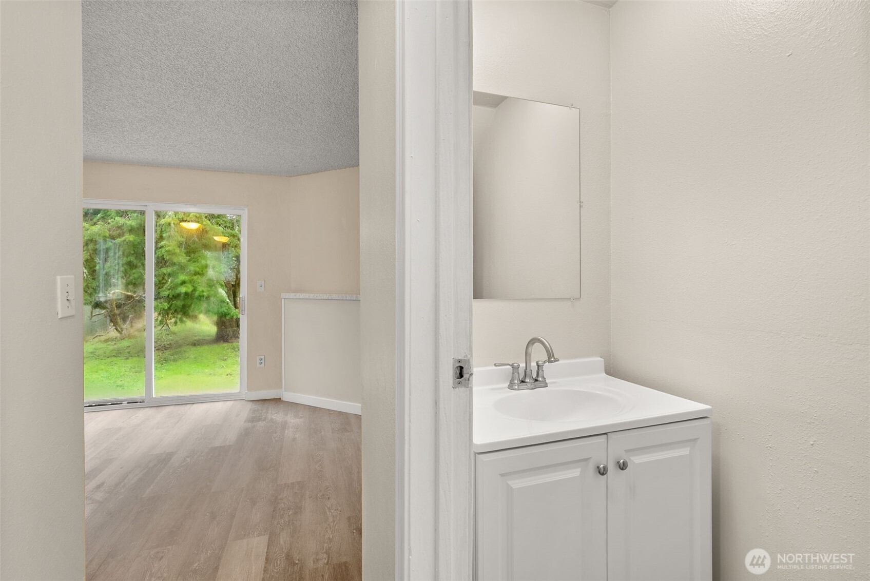665 Sunset Avenue Property Photo 28