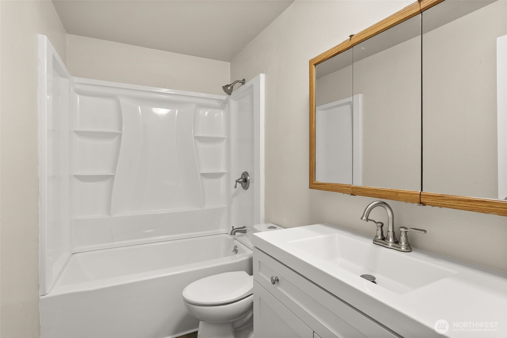 665 Sunset Avenue Property Photo 32
