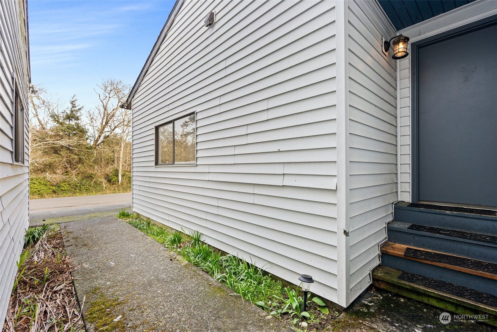 665 Sunset Avenue Property Photo 35